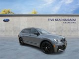 Used 2021 Volkswagen Tiguan SE R-Line image 2