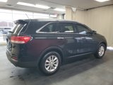 Used 2017 Kia Sorento LX image 4