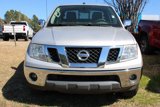 Used 2019 Nissan Frontier SL image 2