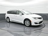 Used 2020 Chrysler Pacifica Touring-L w/ Tire & Wheel Group image 4