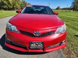 Used 2014 Toyota Camry SE image 3