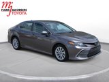 Used 2023 Toyota Camry LE image 3