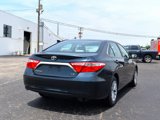 Used 2016 Toyota Camry LE image 4