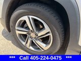 Used 2019 GMC Terrain SLT w/ Preferred Package image 2