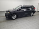 Used 2017 Nissan Rogue SV image 2