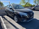 Used 2021 Nissan Kicks S image 3