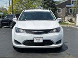 Used 2019 Chrysler Pacifica Touring-L image 2