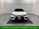 Used 2022 Toyota Camry SE image 2