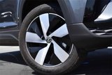 Certified 2024 Volkswagen Taos S image 3