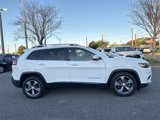 Used 2019 Jeep Cherokee Limited image 2