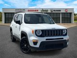 Used 2023 Jeep Renegade Latitude image 2