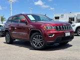 Used 2019 Jeep Grand Cherokee Laredo w/ 18" Wheel & 8.4" Radio Group image 2
