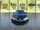 Used 2017 Nissan Altima 2.5 SL w/ Moonroof Package image 2