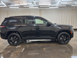 New 2025 Jeep Grand Cherokee Laredo image 5