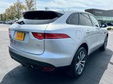 Used 2017 Jaguar F-PACE Prestige image 3