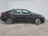 Used 2022 Kia Forte LXS image 2