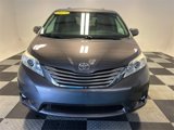 Used 2015 Toyota Sienna L image 2