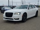 Used 2023 Chrysler 300 Touring L w/ Popular Equipment Group image 2