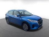 Used 2024 Nissan Kicks SV image 2