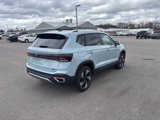 New 2025 Volkswagen Taos SE image 3
