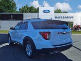 Certified 2021 Ford Explorer XLT w/ Equipment Group 202A image 3