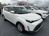 Used 2023 Kia Soul LX image 5