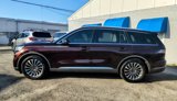 Used 2020 Lincoln Aviator Reserve w/ Equipment Group 201A image 2