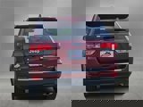 Used 2021 Jeep Grand Cherokee Limited image 3