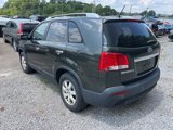 Used 2011 Kia Sorento LX w/ Convenience Pkg image 4