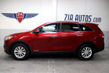 Used 2016 Kia Sorento LX image 2