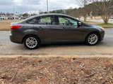 Used 2017 Ford Focus SE image 6