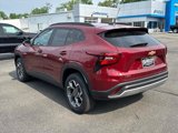 New 2025 Chevrolet Trax LT w/ LT Convenience Package image 2