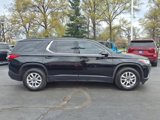 Used 2020 Chevrolet Traverse LT image 2
