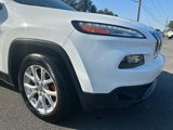 Used 2018 Jeep Cherokee Latitude Plus image 5