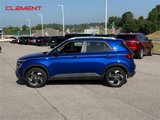 Used 2022 Hyundai Venue Limited image 2