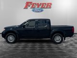 Used 2020 Nissan Frontier SV image 2