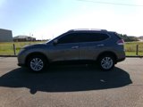 Used 2015 Nissan Rogue SV w/ SV Moonroof Package image 3