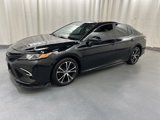 Used 2020 Toyota Camry SE image 2