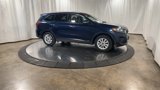 Used 2019 Kia Sorento LX w/ LX Convenience Package image 3