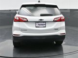 Used 2020 Chevrolet Equinox LS w/ LS Convenience Package image 2