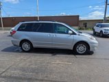 Used 2010 Toyota Sienna XLE image 2