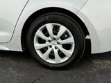 Certified 2022 Toyota Corolla LE image 5