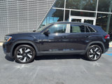 Used 2024 Volkswagen Atlas Cross Sport SE image 3