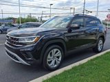 Certified 2022 Volkswagen Atlas SE image 3