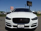 Used 2018 Jaguar XE Premium image 2