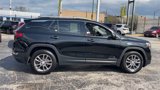 Used 2023 GMC Terrain SLT image 3