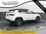 Used 2025 Jeep Compass Limited image 3