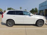Used 2017 Volvo XC90 T6 Momentum w/ Vision Package image 5