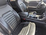 Used 2023 Ford Edge SEL image 5