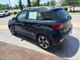 Used 2023 Hyundai Venue SEL image 5